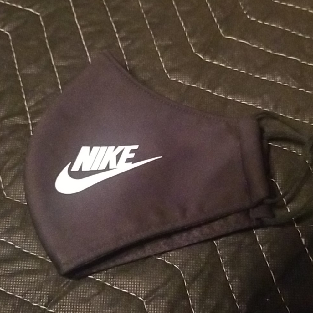 Black Nike mask